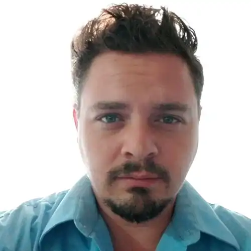 Javier Headshot