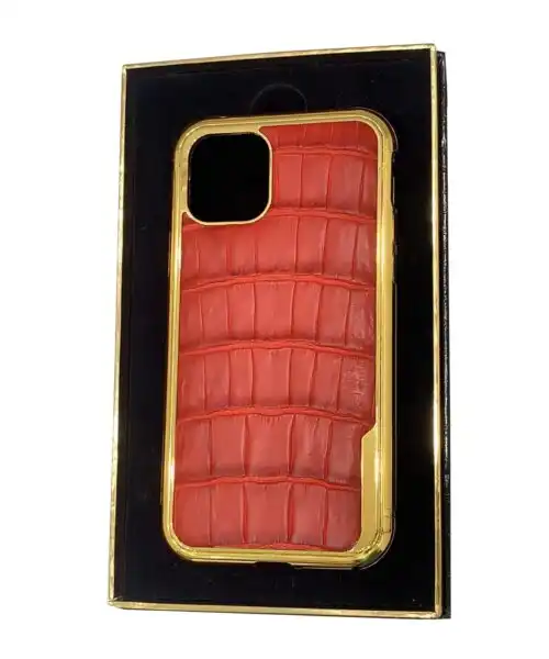 Luxury Gold iPhone 15 Pro and Pro Max Casing with Red Crocodile Leather